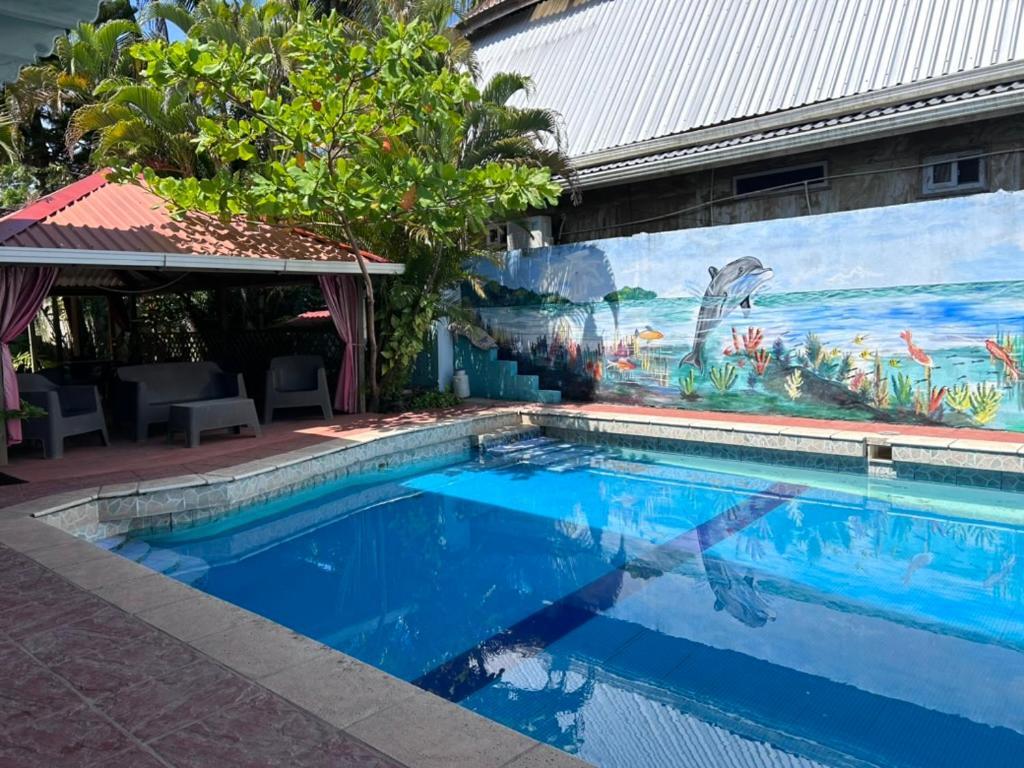 Hotel El Delfin Lívingston Exterior foto